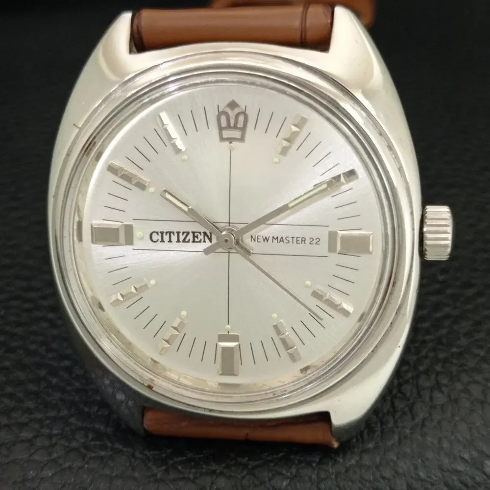 Vintage 1989 Citizen Manual Wound Mens Silver Watch & Silver accents